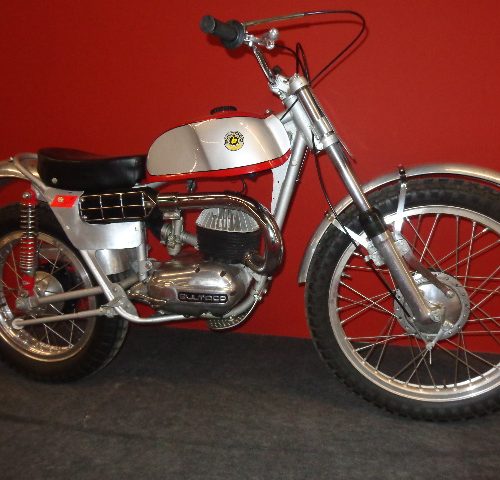 BULTACO SHERPA SAMMY MILLER 250 DE 1965. RESTAURADA Y DOCUMENTADA