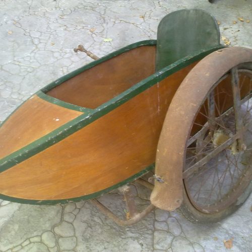 SIDECAR DE MADERA PARA MOTO 49 CC A 125 CC.