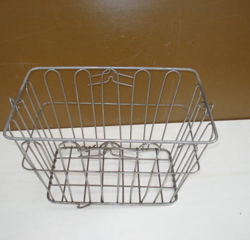 CESTA DE CICLOMOTOR