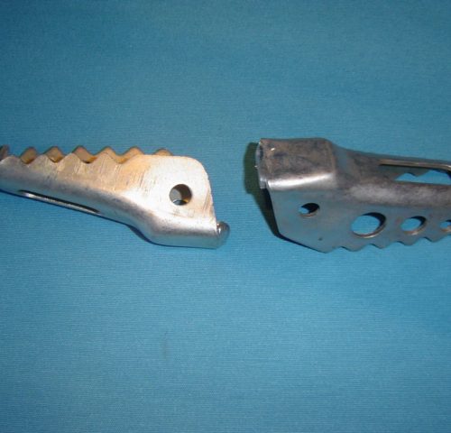 ESTRIBERAS DERBI C6, TT8