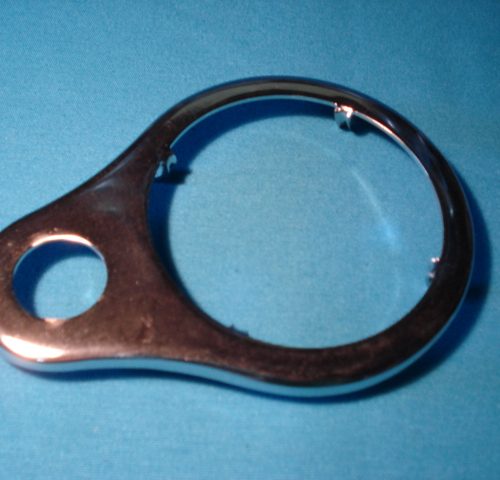 SOPORTE CUENTA KILÓMETROS CROMADO CON 4 PATILLAS DE 80 DIÁMETRO