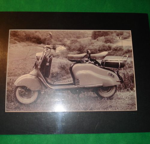 CARTULINA LAMBRETTA CON MARCO