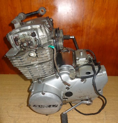 MOTOR SANGLAS 400 NUM 2W2004012 GIRA