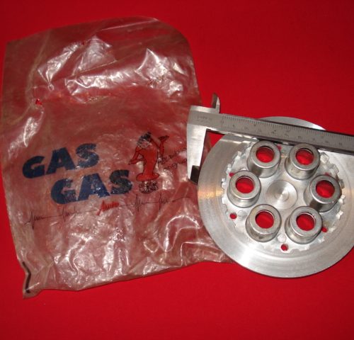 TAPA DISCOS EMBRAGUE GAS GAS