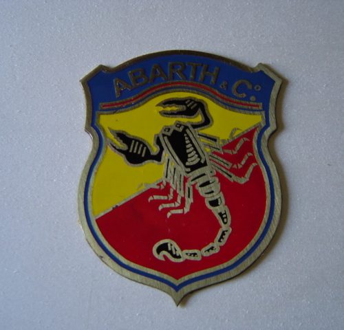 CHAPA ABARTH DE 7 CM