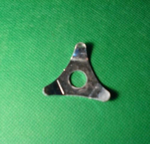 PIEZA TRIANGULAR POMO DIRECCIÓN MONTESA IMPALA