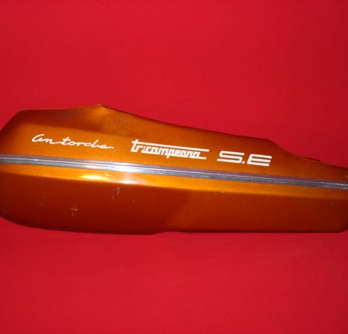 TAPA DERBI TRICAMPEONA S E, IZQUIERDA CUBRE MOTOR