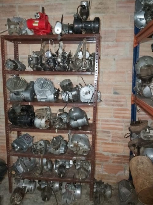 Motores varios Norton, Bsa, Harley, Bmw, Ossa, Montesa, Derbi, Ducati, Bultaco, Aleu, Sanglas...