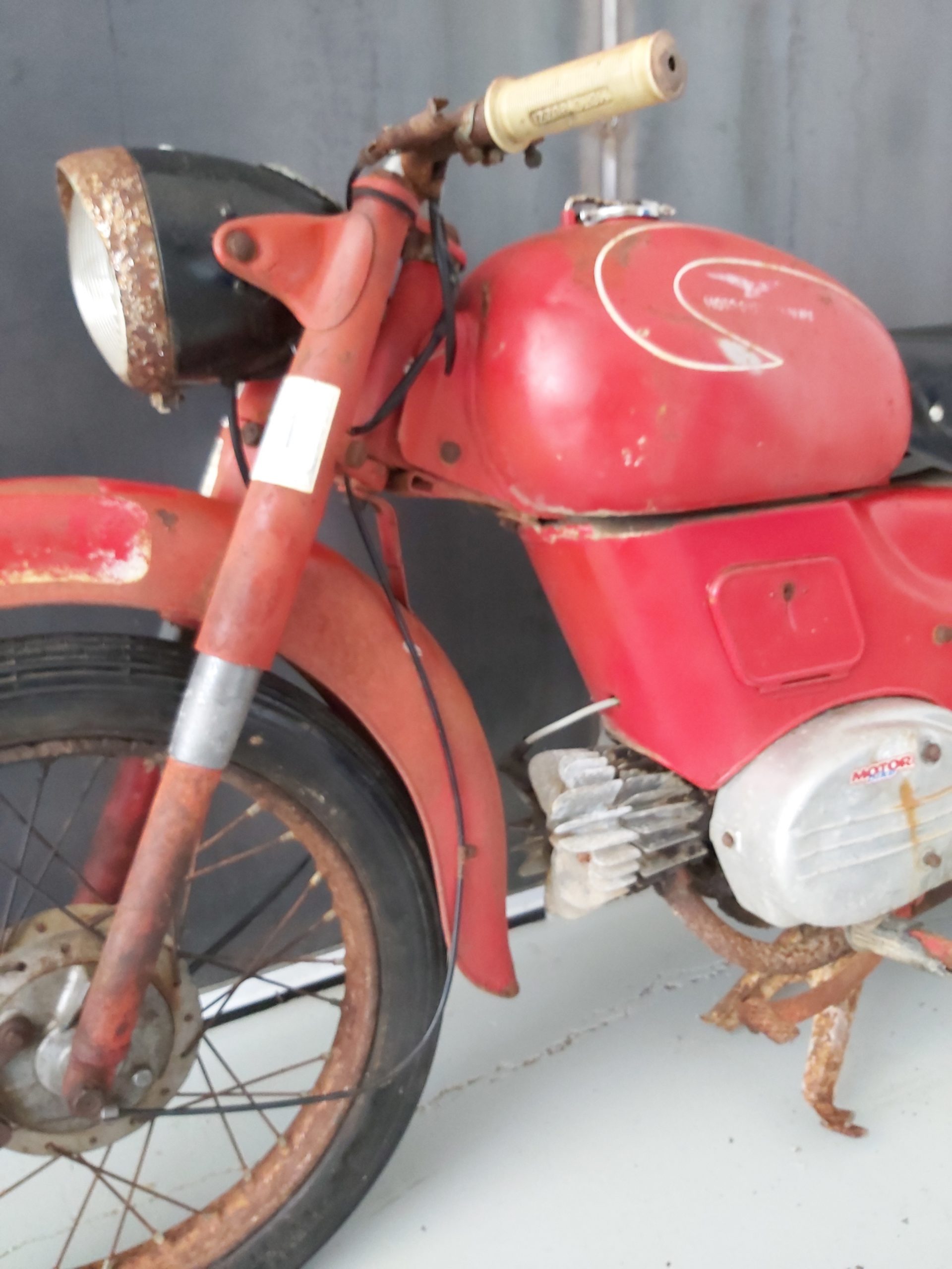 Moto Guzzi Larios 110 de 1962 para restaurar - Imagen 4