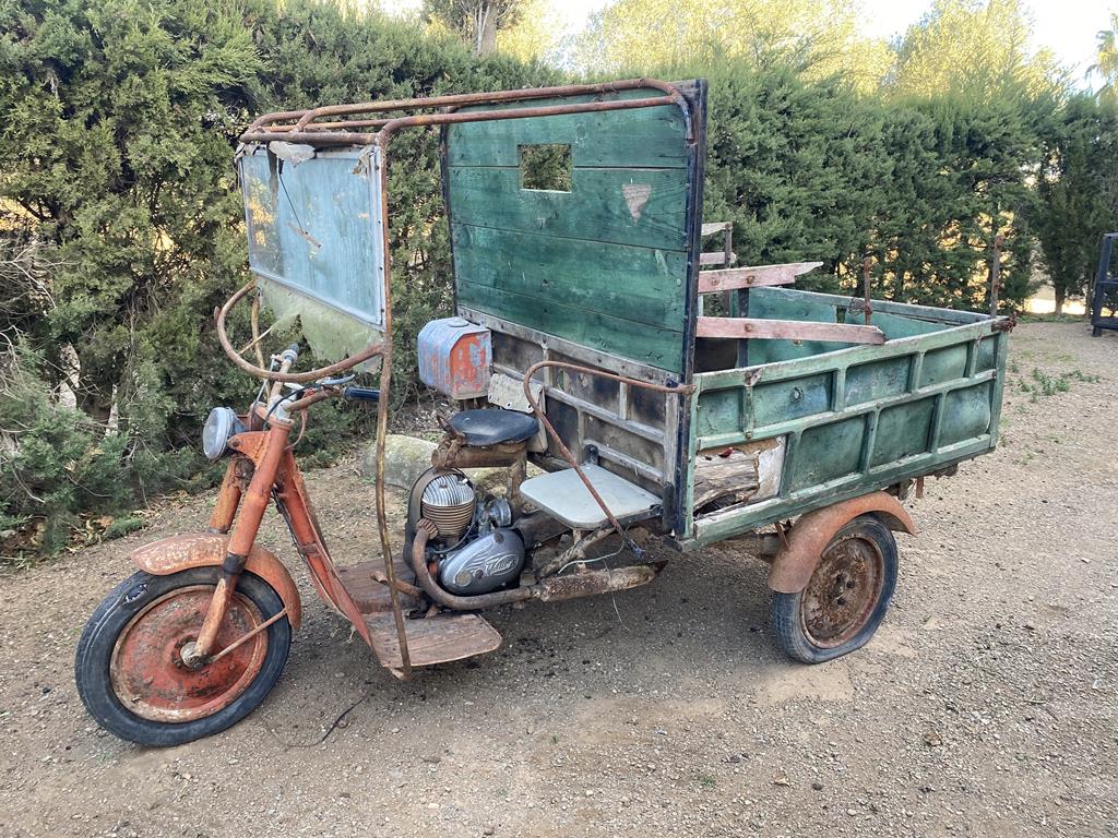 Motocarro Iso Isocarro 200 año 1956-57